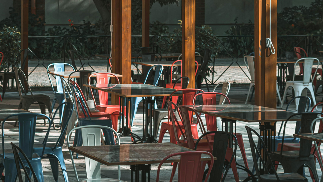 What to Consider When Designing Your Restaurant's Outdoor Seating Area?