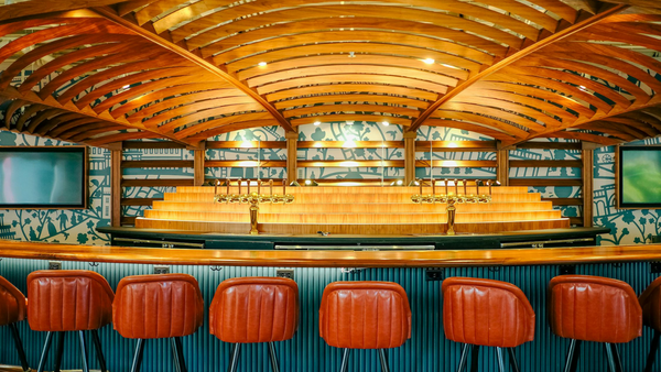 8 Pros and Cons of Commercial Metal & Wood Bar Stools.