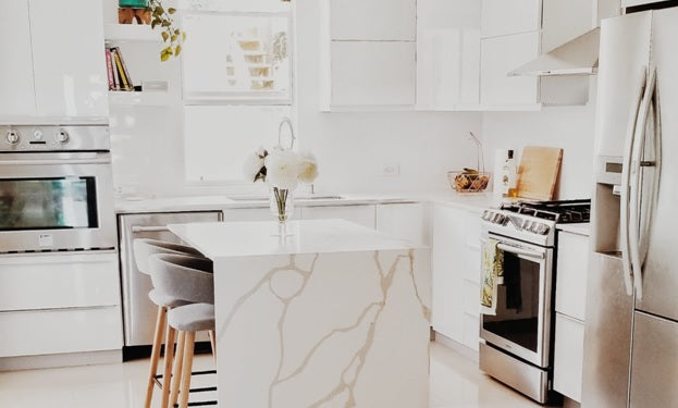 Beyond the Bar: How Metal Bar Stools with Wood Seats Can Fit into Your Home